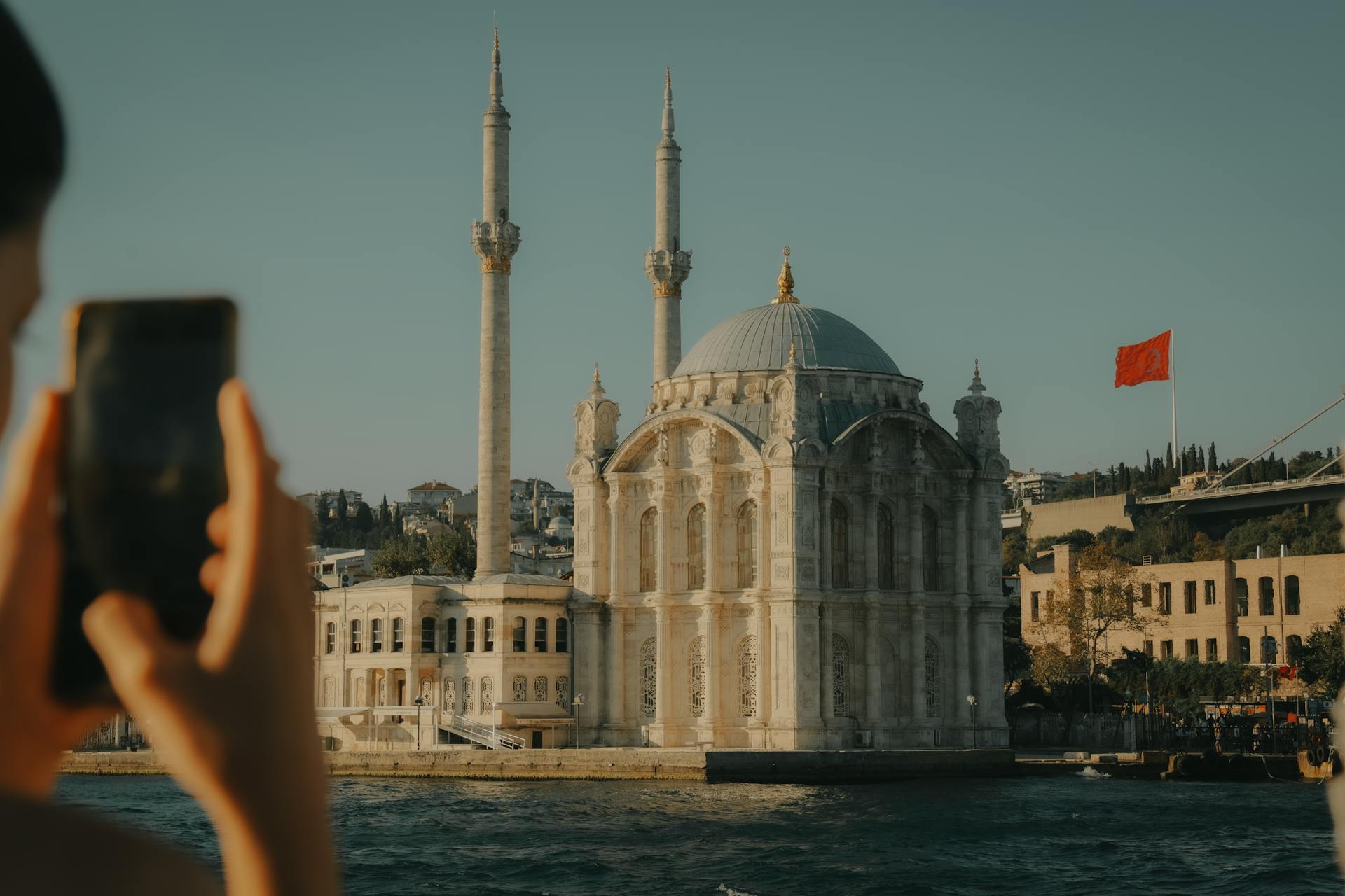 netSIM vs. cartelele SIM locale din Turcia: Analiză de preț, timp pierdut și birocrație